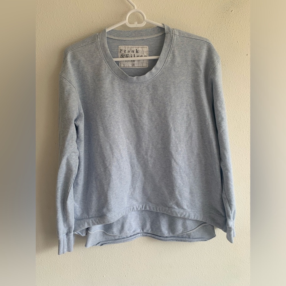 Frank & Eileen Tee Lab 511RFT Light Blue Sweatshirt Top Women’s Small